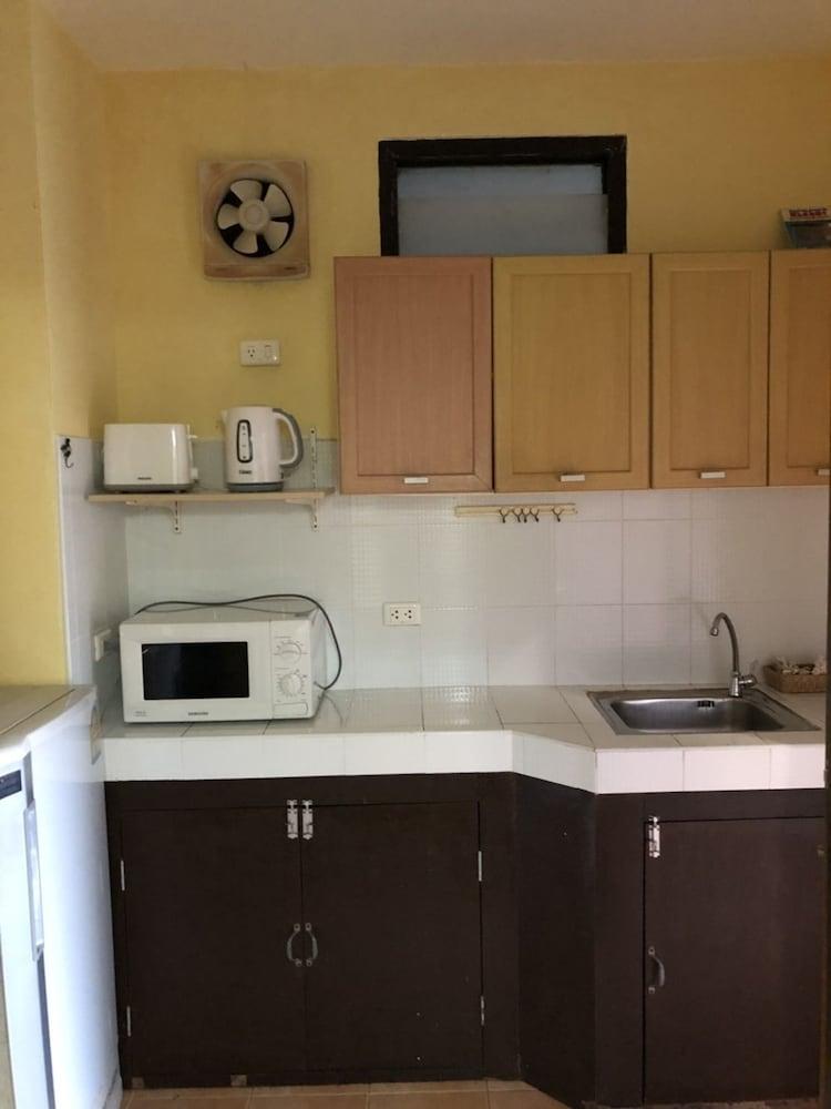 Nin Apartments Karon Beach Пхукет Экстерьер фото