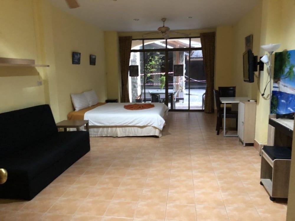 Nin Apartments Karon Beach Пхукет Экстерьер фото