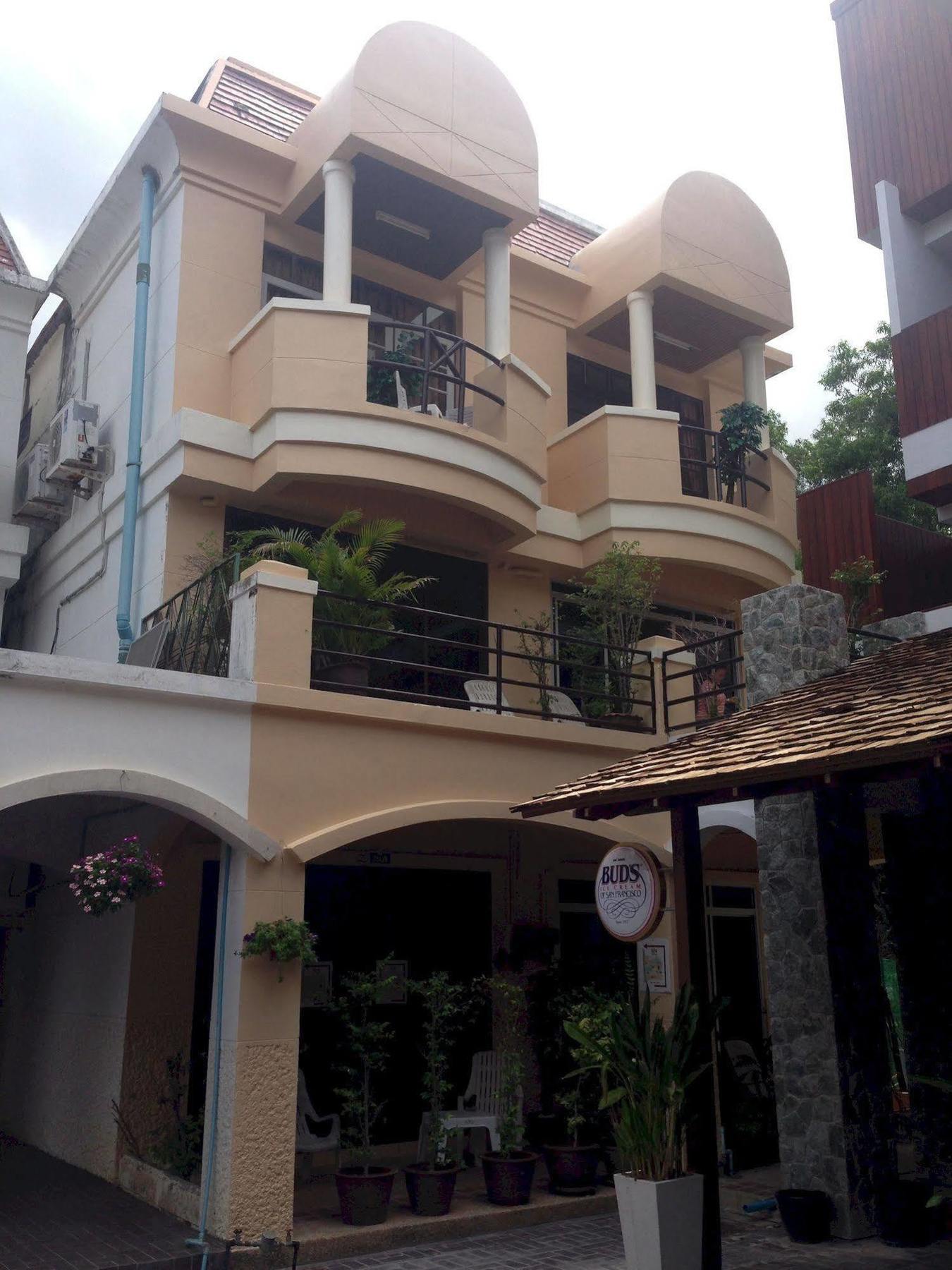 Nin Apartments Karon Beach Пхукет Экстерьер фото